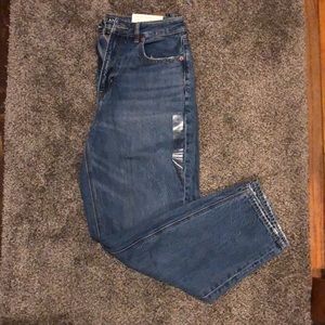 American Eagle mom jeans!
